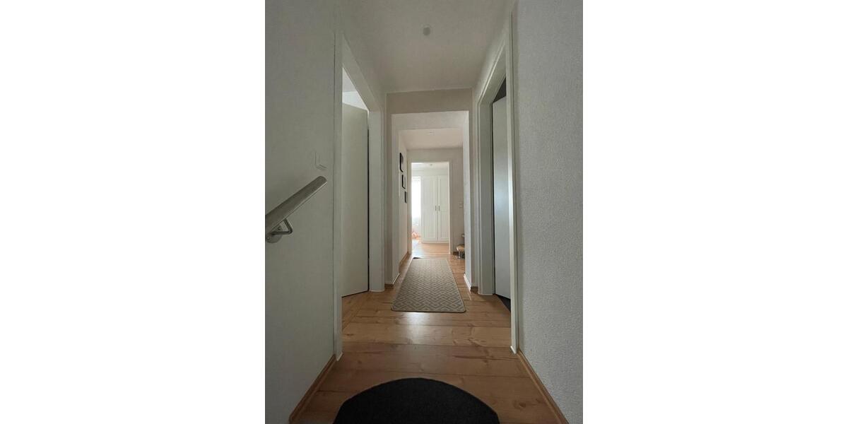 Etagenwohnung Rottenburg am Neckar - 3 Zimmer, 95 m&sup2;, 1.000&euro; | Angebot:26562328