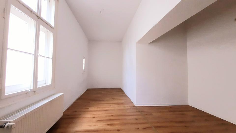 Etagenwohnung Ballenstedt - 3 Zimmer, 100 m&sup2;, 600&euro; | Angebot:25805172