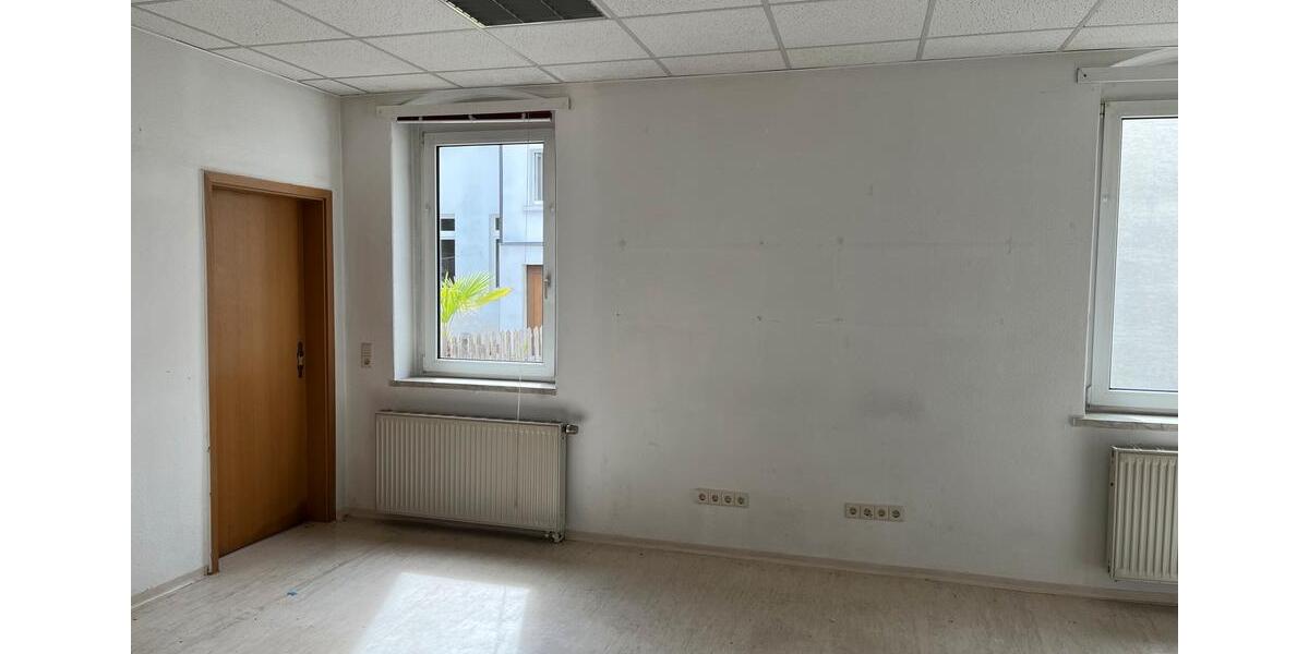 Gewerbeobjekt Zeulenroda-Triebes Triebes - 1.980&euro; | Angebot:22596910