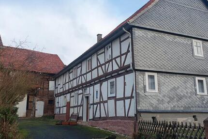 Haus Fuldabrück - 8 Zimmer, 178 m&sup2;, 1.250&euro; | Angebot:26294804