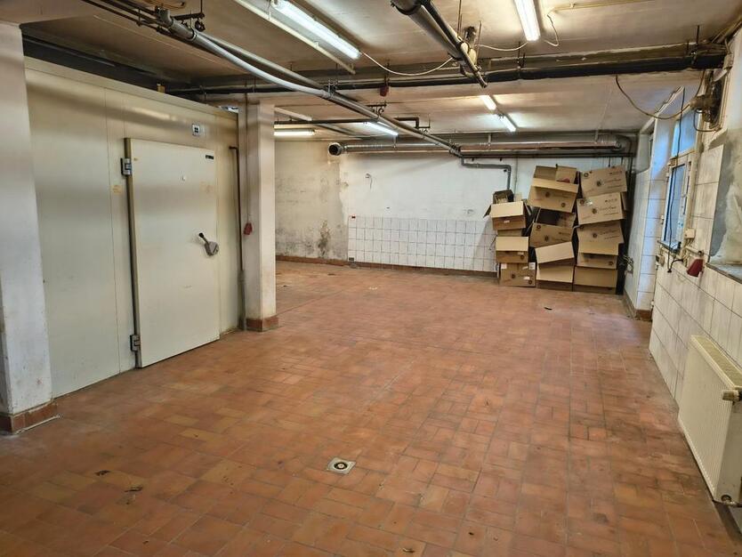 Nachmieter Lager zimmer