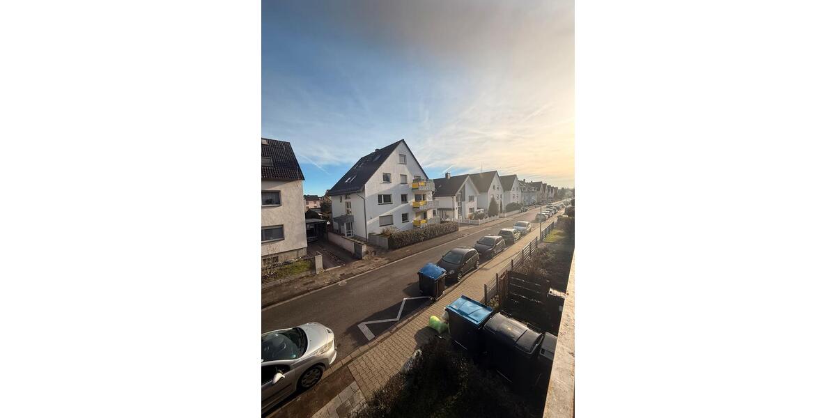 Helle 2 Zimmer Oase in Dreieich mit XL Balkon 2 zimmer