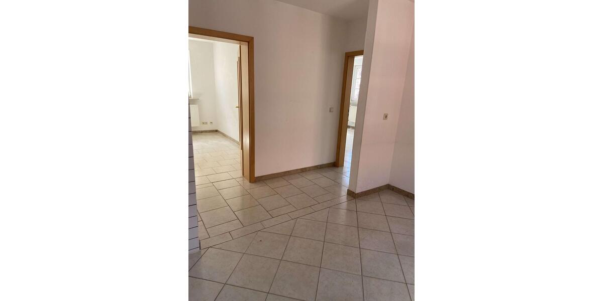 Burgfarrnbach-FÜ: 3 ZW, 90qm+30 qm Terasse, 34 qm WZ mit 4Fenster 3 zimmer