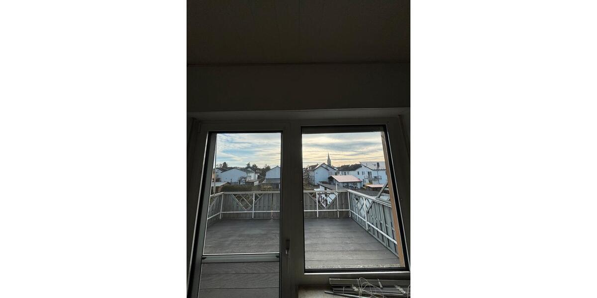 Dachgeschoßwohnung Fernwald - 5 Zimmer, 85 m&sup2;, 1.200&euro; | Angebot:26640373