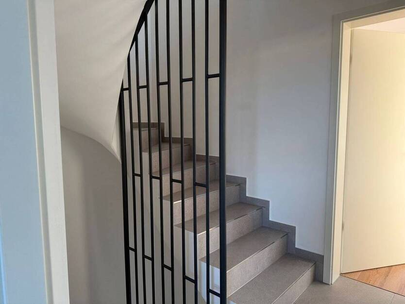 Ihr Haus zur Miete! 6 Zimmer mit Garten I 2 Stellplätze I 2 Bäder