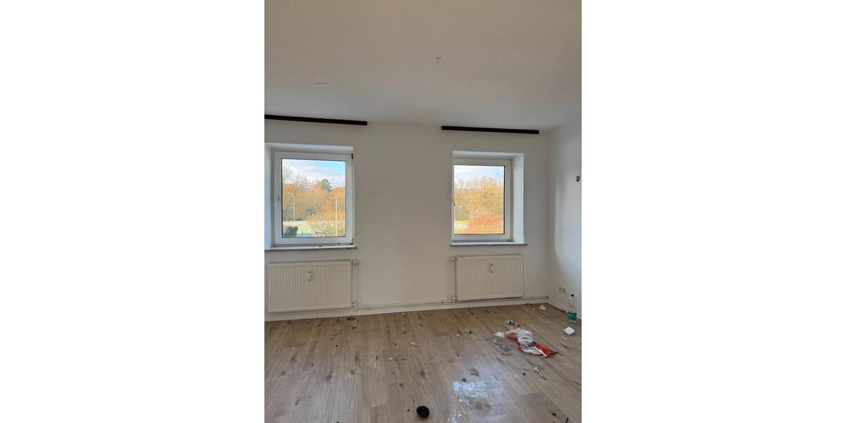 Etagenwohnung Helmstedt Offleben - 5 Zimmer, 75 m&sup2;, 430&euro; | Angebot:24846551