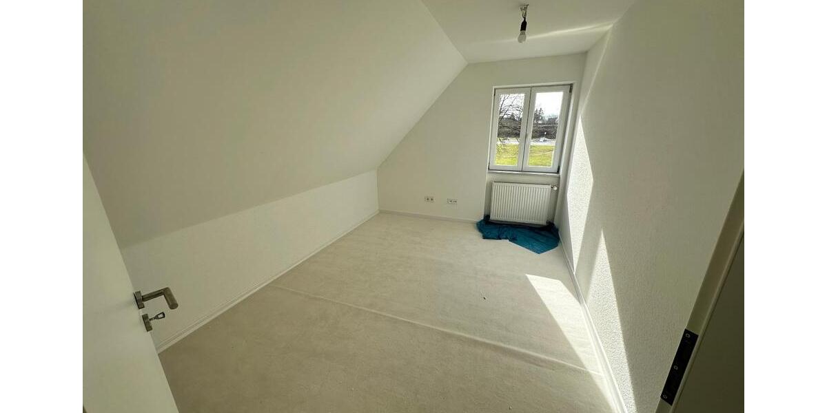 Maisonettenwohnung Stadtoldendorf - 3 Zimmer, 84 m&sup2;, 710&euro; | Angebot:26677768