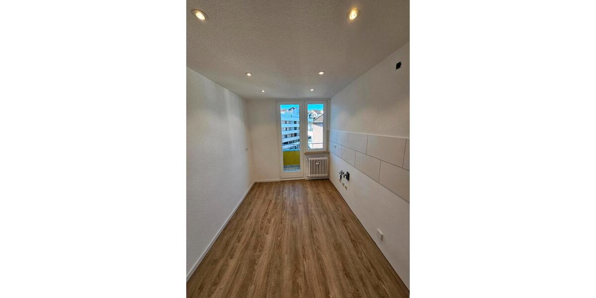 Etagenwohnung Pforzheim Eutingen - 4 Zimmer, 120 m&sup2;, 1.550&euro; | Angebot:24431620