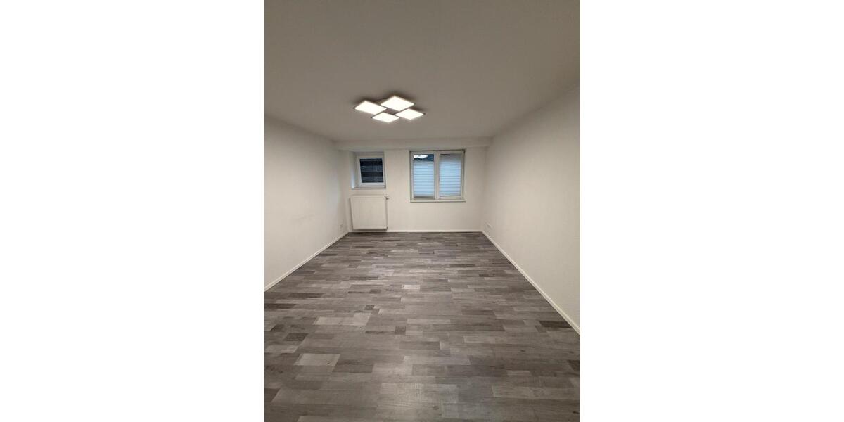 Gewerbeobjekt Celle - 2 Zimmer, 65 m&sup2;, 700&euro; | Angebot:25627151
