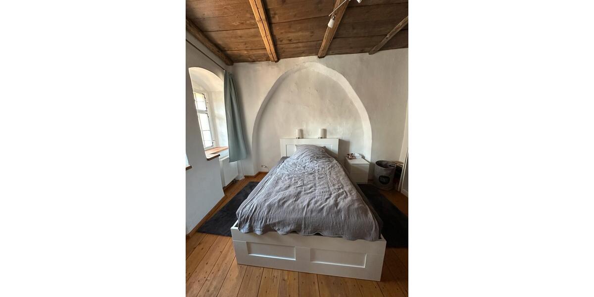 Hochparterre Mittweida - 2 Zimmer, 63 m&sup2;, 300&euro; | Angebot:26417031