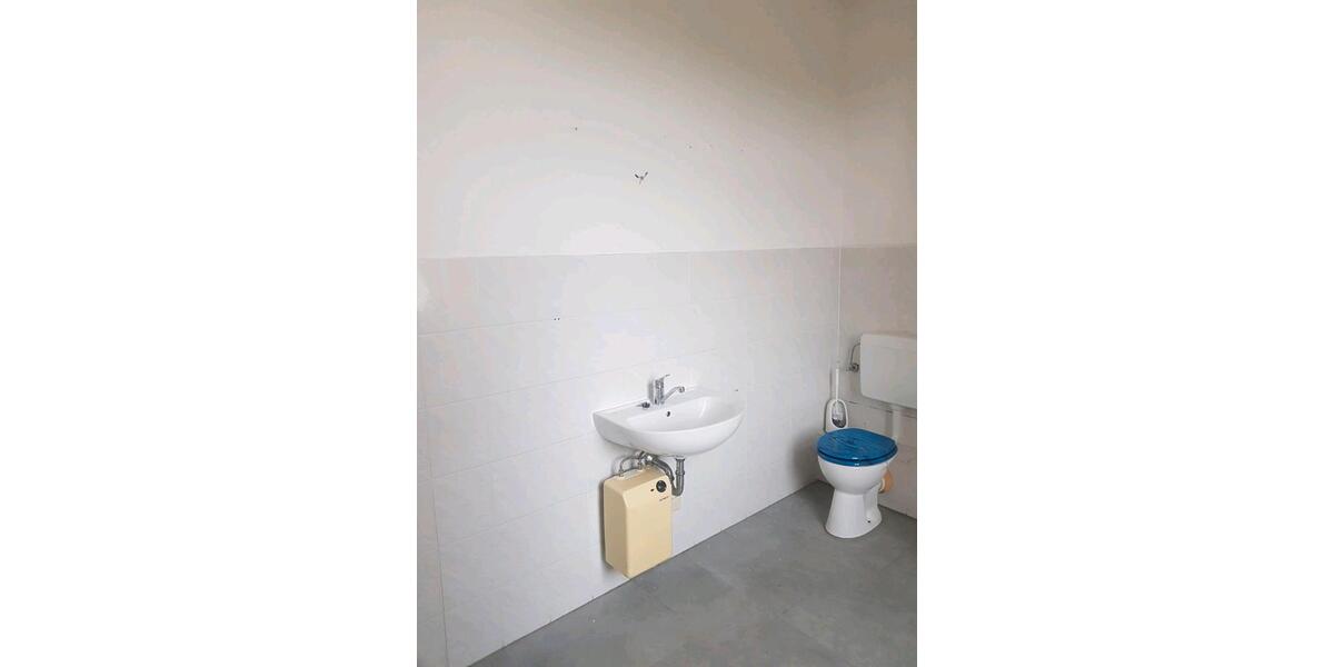 Etagenwohnung Wettin-Löbejün Löbejün - 3 Zimmer, 72 m&sup2;, 324&euro; | Angebot:25614500