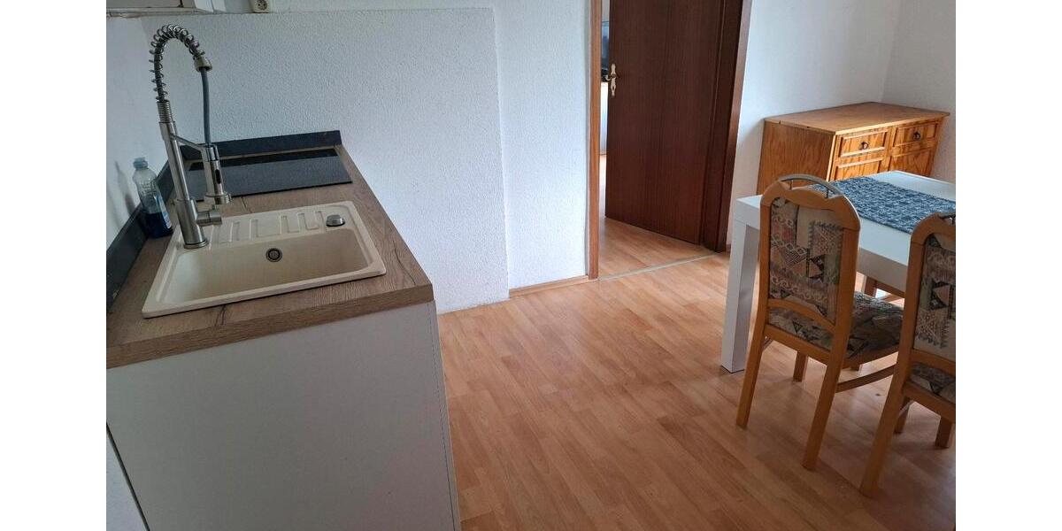 Hochparterre Weida - 1 Zimmer, 32 m&sup2;, 150&euro; | Angebot:26165239
