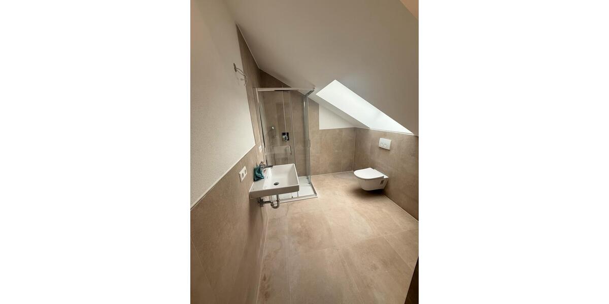 Erdgeschoßwohnung Kirchheim unter Teck - 4 Zimmer, 88 m&sup2;, 500&euro; | Angebot:25899649