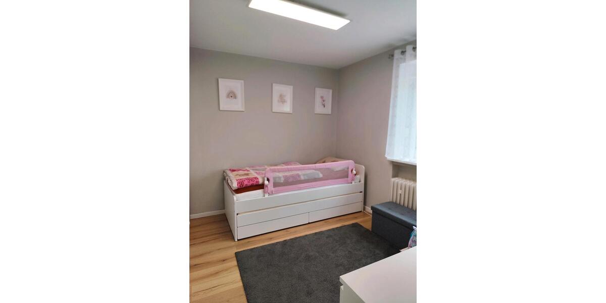 Erdgeschoßwohnung Minden Kuhlenkamp - 4 Zimmer, 91 m&sup2;, 999&euro; | Angebot:24757098