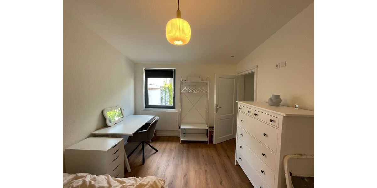 WG-Zimmer in 2er WG mit Terrasse - Zimmer Regensburg Reinhausen | Angebot:27026204