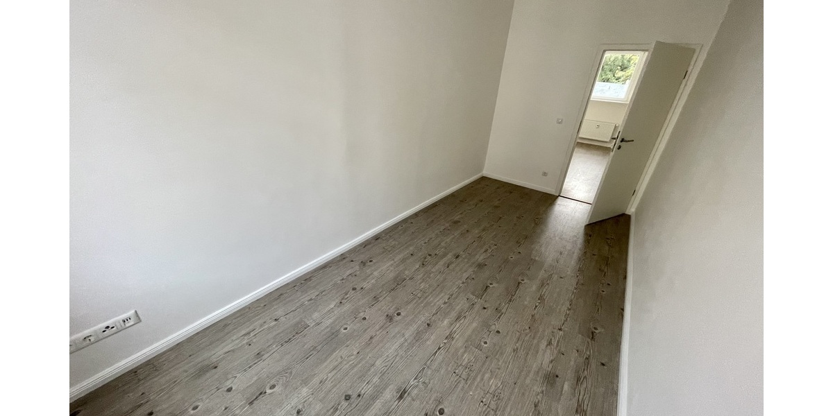 moderne 4 Raum Wohnung mit Balkon, Bad mit Wanne in Gera-Pforten! - Etagenwohnung Gera Pforten | Angebot:27265827