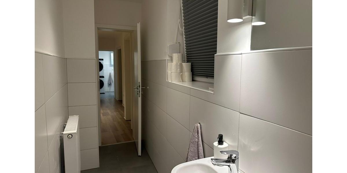 Wohnen auf Zeit Altbach - 5 Zimmer, 150 m&sup2;, 3.980&euro; | Angebot:26213591