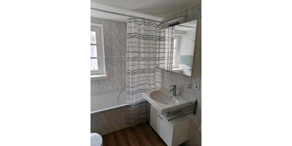 Etagenwohnung Bebra - 5 Zimmer, 100 m&sup2;, 575&euro; | Angebot:26577788