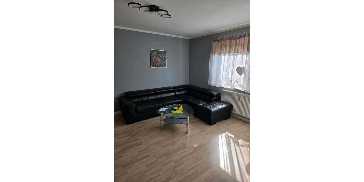 Etagenwohnung Kitzingen - 2.5 Zimmer, 61 m&sup2;, 920&euro; | Angebot:26272772