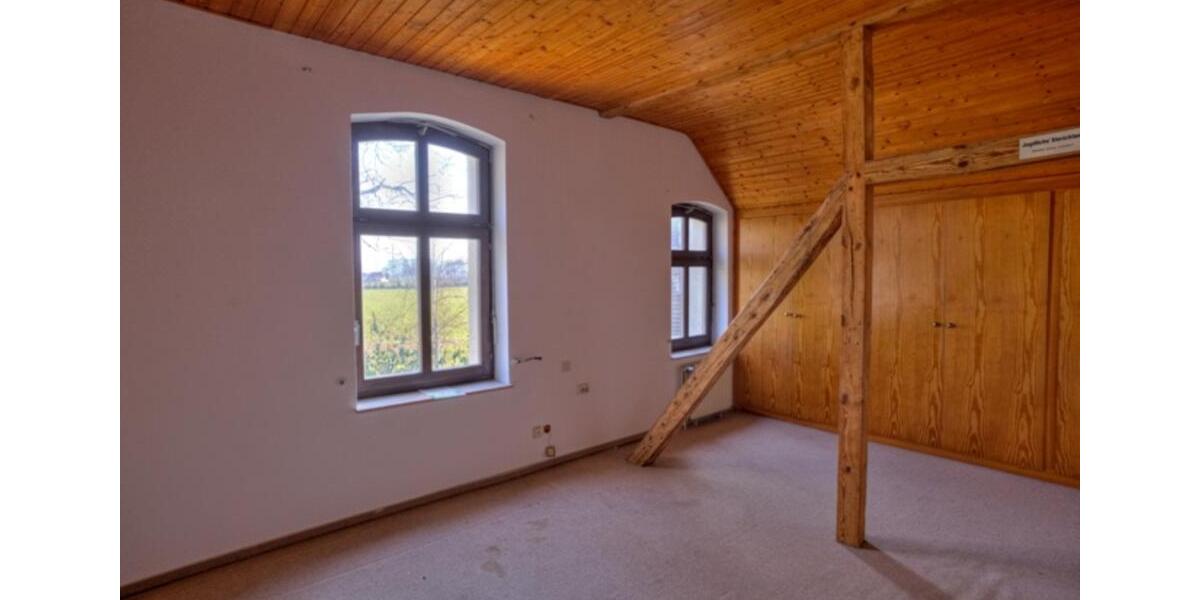 Freistehendes Einfamilienhaus mit großem Garten und Kamin 6 zimmer