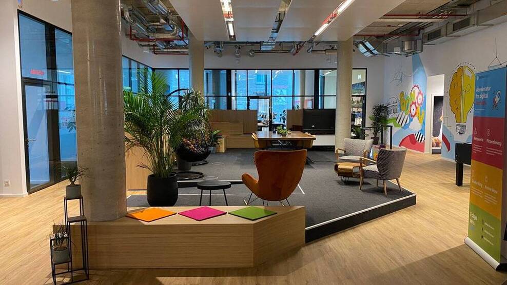 Kreatives Arbeiten im modernen Coworking mitten im Bonner Zentrum - All-in-Miete