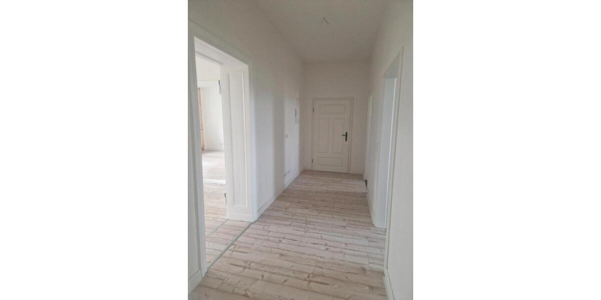 Etagenwohnung Templin - 4 Zimmer, 98 m&sup2;, 1.050&euro; | Angebot:26496212
