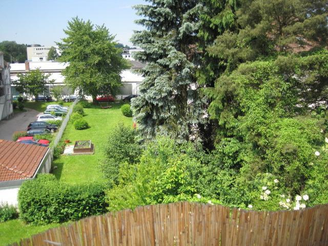 Renovierte 3 - Zimmer Wohnung mit Balkon in Stadtlage!
