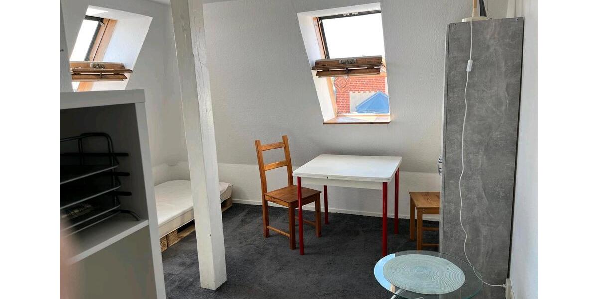 Dachgeschoßwohnung Greifswald - 1 Zimmer, 24 m&sup2;, 370&euro; | Angebot:26339463