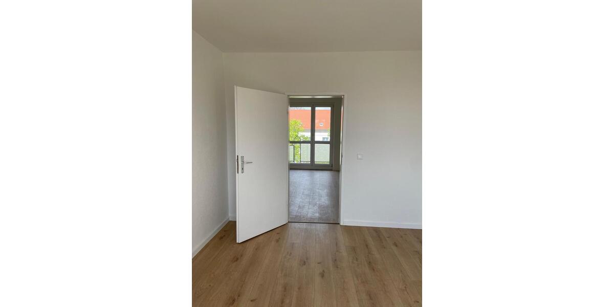 Etagenwohnung Zerbst (Anhalt) - 3 Zimmer, 65 m&sup2;, 675&euro; | Angebot:26256036