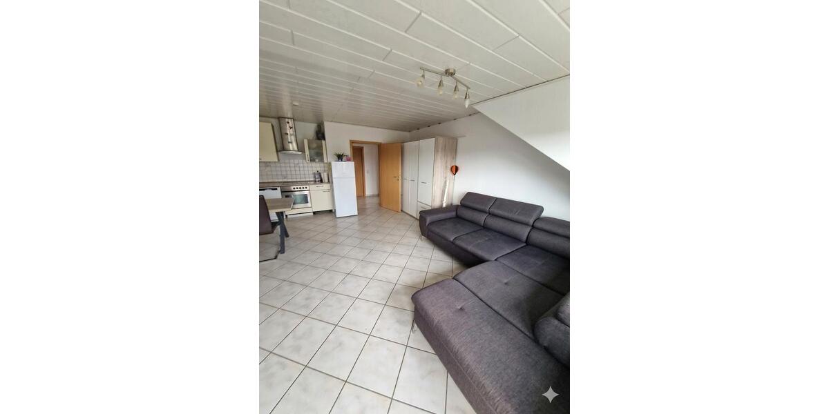 Dachgeschoßwohnung Mönchengladbach Nord - 1 Zimmer, 36 m&sup2;, 430&euro; | Angebot:26294711