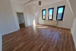 Dachgeschoßwohnung Bad Hersfeld - 5 Zimmer, 116 m&sup2;, 889&euro; | Angebot:26562895