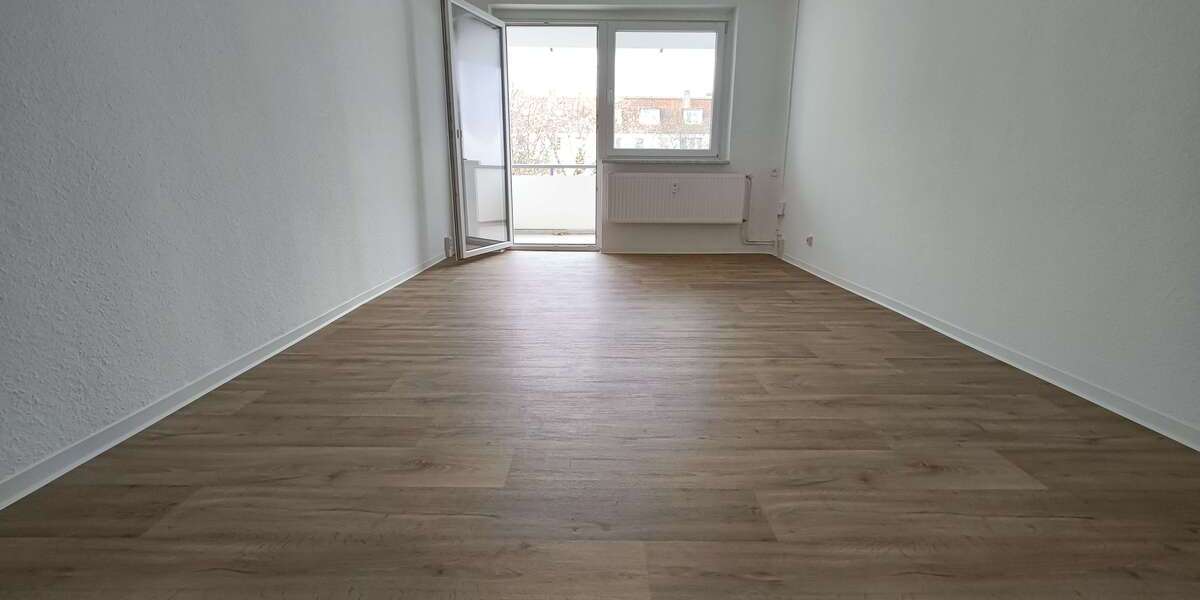 Wohnung zum Mieten in Schönebeck 438 € 66 m² 4 zimmer