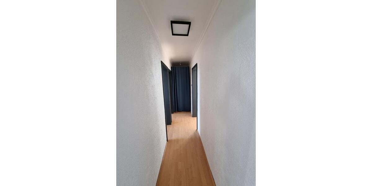 Wohnen auf Zeit Mogendorf - 3 Zimmer, 70 m&sup2;, 15&euro; | Angebot:24468098