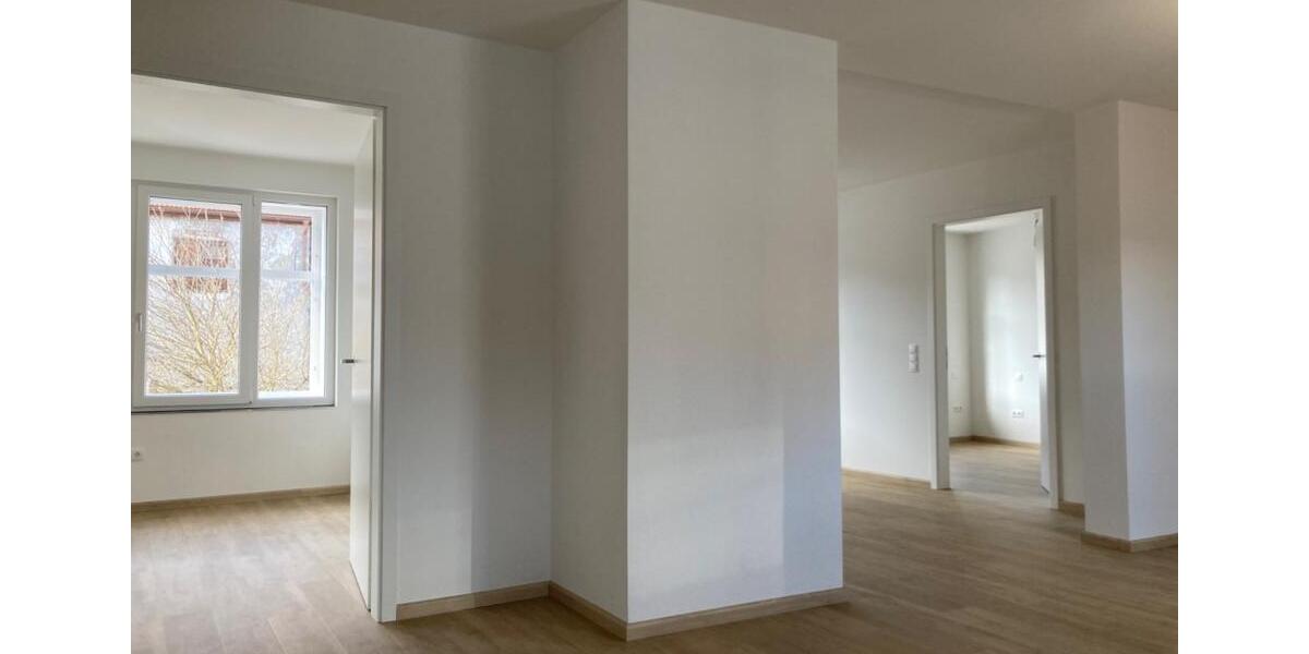Etagenwohnung Kempten (Allgäu) - 3 Zimmer, 89 m&sup2;, 1.375&euro; | Angebot:26705059