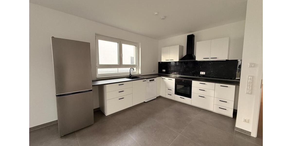 Erdgeschoßwohnung Offenbach am Main Bieber - 6 Zimmer, 188 m&sup2;, 2.800&euro; | Angebot:24534922