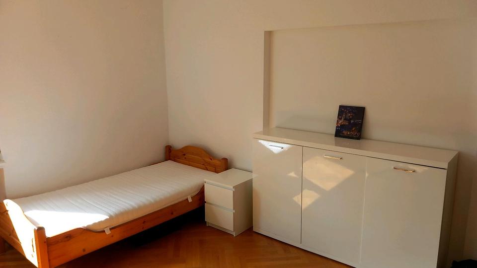 Wohnen auf Zeit Marburg - 1 Zimmer, 22 m&sup2;, 650&euro; | Angebot:26268388