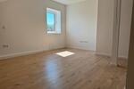 Dachgeschoßwohnung Großmehring - 3 Zimmer, 85 m&sup2;, 900&euro; | Angebot:24827231
