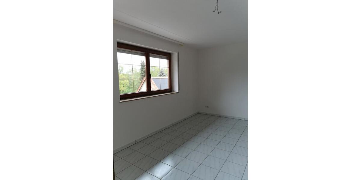 Etagenwohnung Penig - 3 Zimmer, 93 m&sup2;, 558&euro; | Angebot:26544917