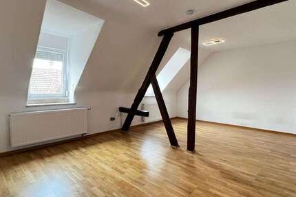 Wohnung Kaiserslautern Betzenberg - 4 Zimmer, 107 m&sup2;, 1.050&euro; | Angebot:27006123