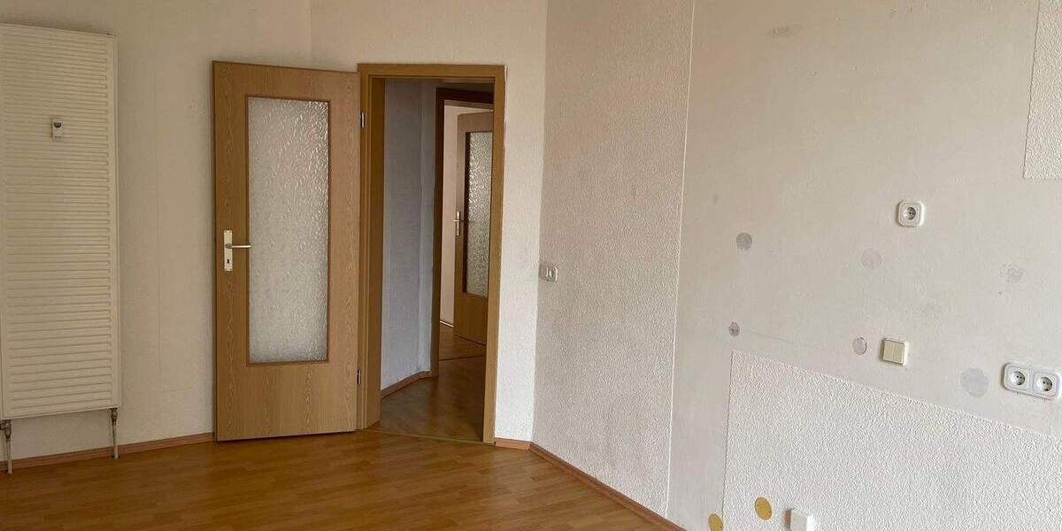 Zimmer Aue - 4 Zimmer, 95 m&sup2;, 414&euro; | Angebot:25774756