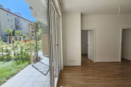 Neubau in Toplage Nürnberg - Terrasse, Garten & Einbauküche