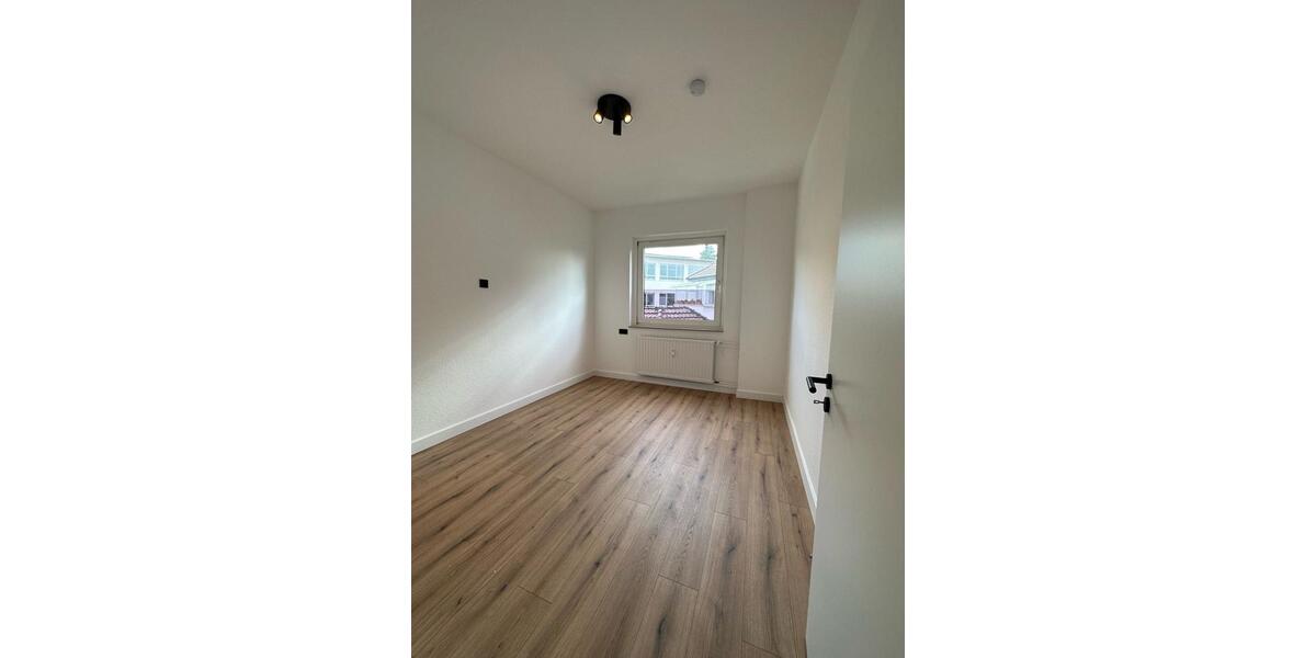 Wohnen auf Zeit Lippstadt - 1 Zimmer, 12 m&sup2;, 375&euro; | Angebot:26555321