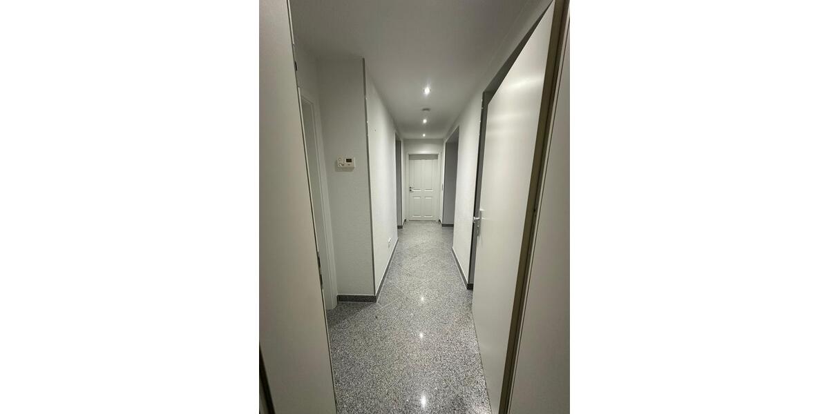 Etagenwohnung Bechtheim - 4 Zimmer, 80 m&sup2;, 1.200&euro; | Angebot:24898840