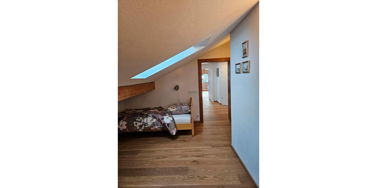 Maisonettenwohnung Tuntenhausen - 3 Zimmer, 76 m&sup2;, 1.500&euro; | Angebot:24848485