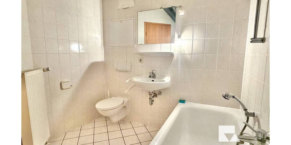 Etagenwohnung Salzwedel - 2 Zimmer, 72 m&sup2;, 438&euro; | Angebot:26192243