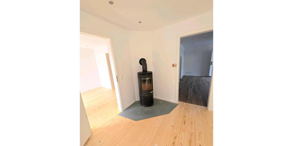 Erdgeschoßwohnung Lägerdorf - 3 Zimmer, 80 m&sup2;, 1.380&euro; | Angebot:26593720