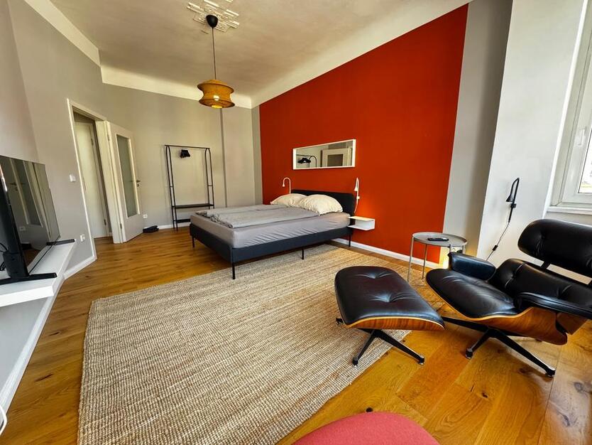 möbliertes Studio nahe Schellheimer Platz inkl. NK Strom Wifi zimmer
