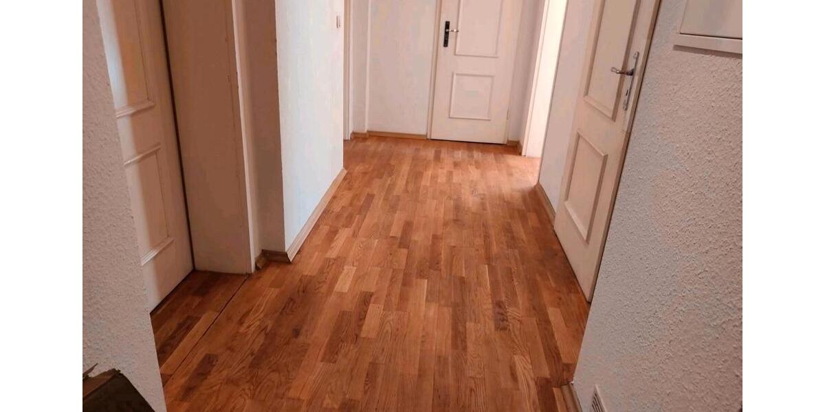 WG-ZIMMER, Erfurt Theo-Neubauer-Str. ab sofort für € 425.0 zvm. 1 zimmer