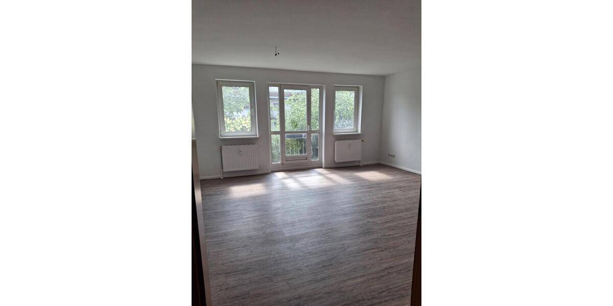 Etagenwohnung Schirgiswalde-Kirschau Kirschau - 4 Zimmer, 117 m&sup2;, 877&euro; | Angebot:26476004
