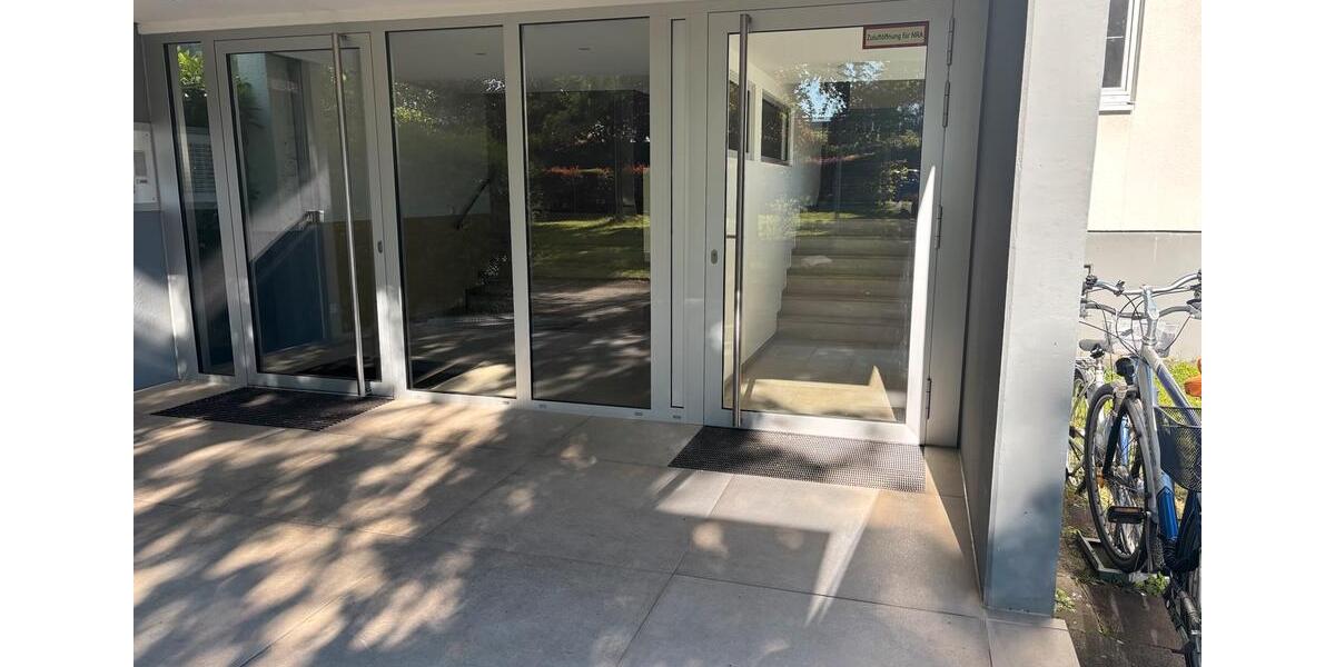Etagenwohnung Köln Rodenkirchen - 3 Zimmer, 77 m&sup2;, 1.550&euro; | Angebot:26317740